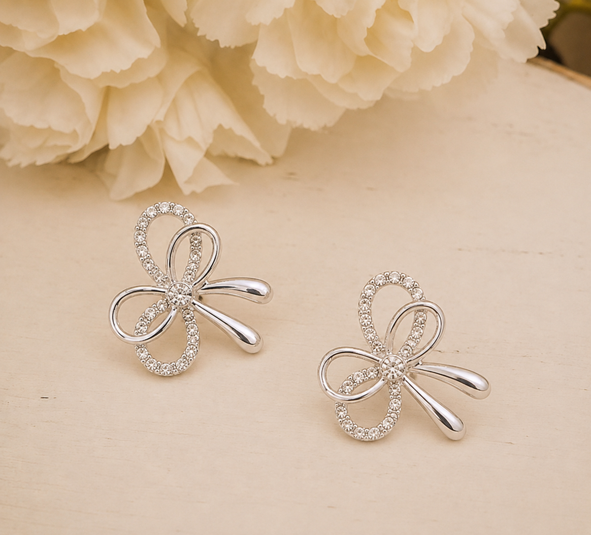 BY MOQA Silver Bow Crystal Earrings